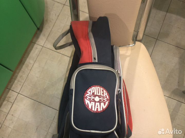Рюкзак школьный для мальчика человек-паук Marvel