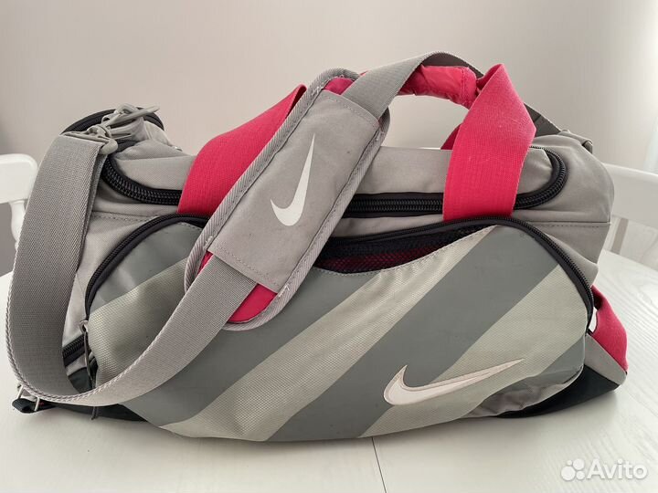 Спортивная сумка nike