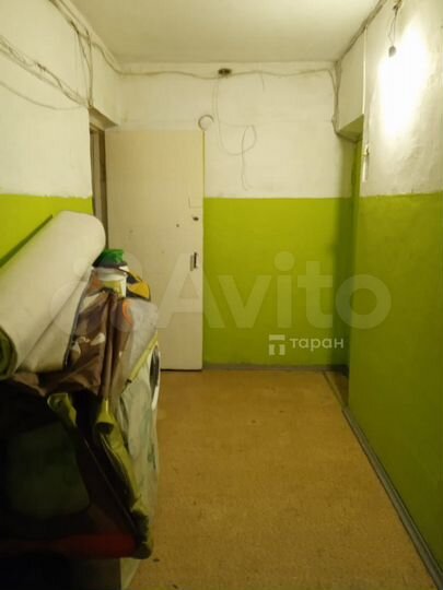 Комната 12,5 м² в 8-к., 3/5 эт.