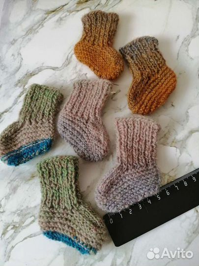 Шерстяные колючие носочки для недоношенных