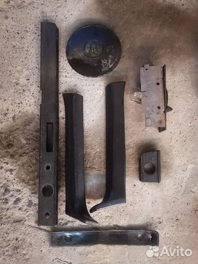 Запчасти на Москвич