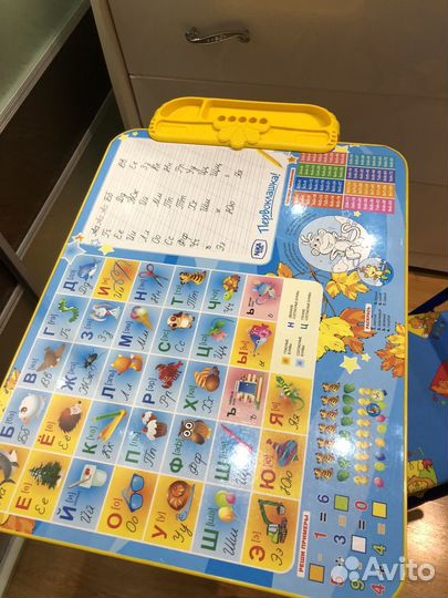 Детский стол и стульчик