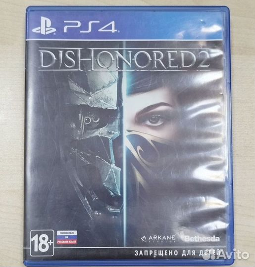 Sony PlayStation 4 slim с играми