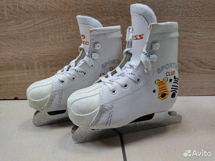 Детские коньки