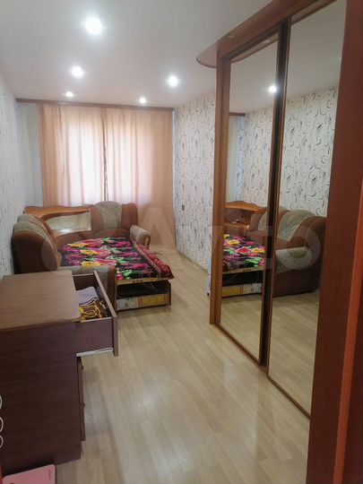 2-к. квартира, 54 м², 3/5 эт.