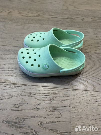 Crocs C11
