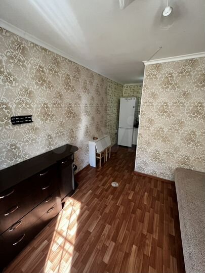 Комната 18 м² в 3-к., 1/5 эт.