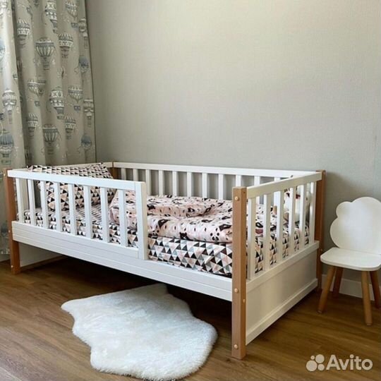 Кровать подростковая деревянная