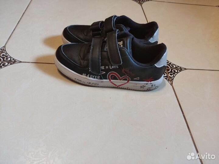 Обувь для девочки