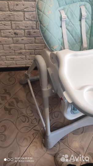 Стульчик для кормления happy baby classic