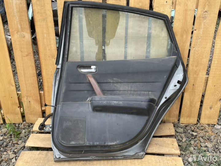 Дверь задняя правая задняя правая Nissan Teana J31
