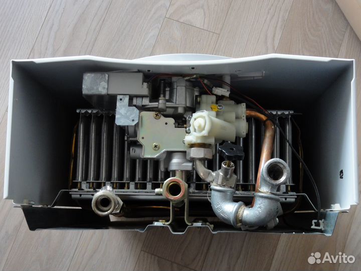 Газовый проточный водонагреват junkers (б.у мало )