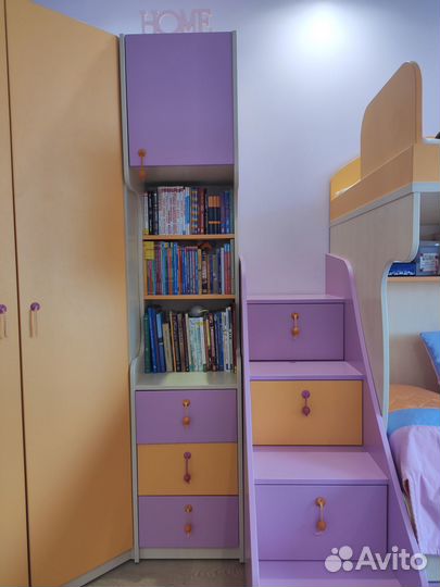 Мебель в детскую комнату для девочки