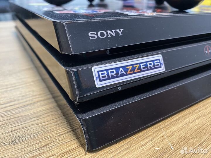 Sony Ps4 Pro 1Tb / коробка