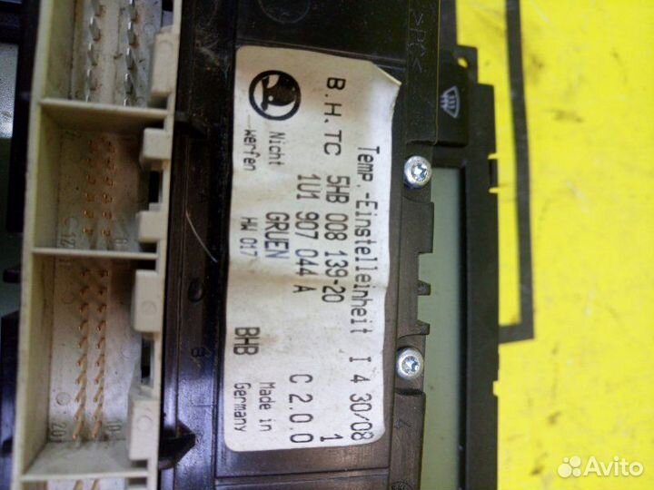 Блок управления климатом передний Skoda Octavia