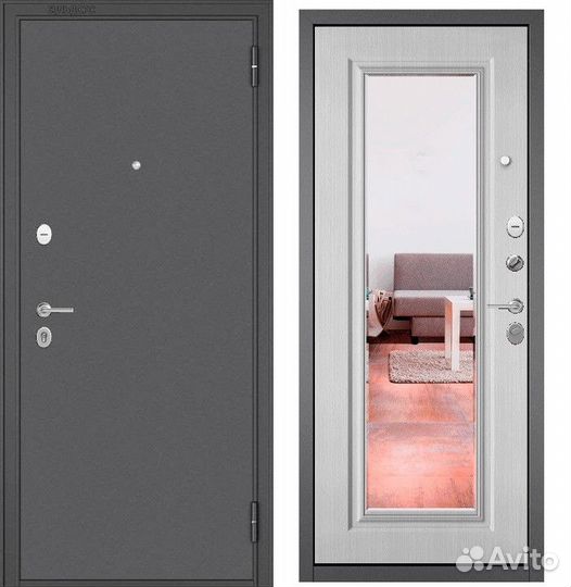 Дверь входная в квартиру