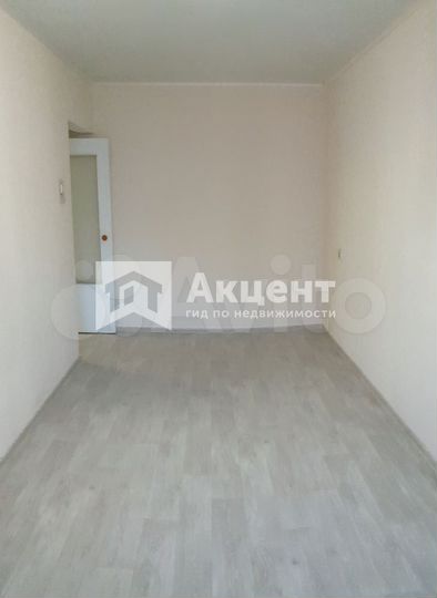 2-к. квартира, 46 м², 3/5 эт.
