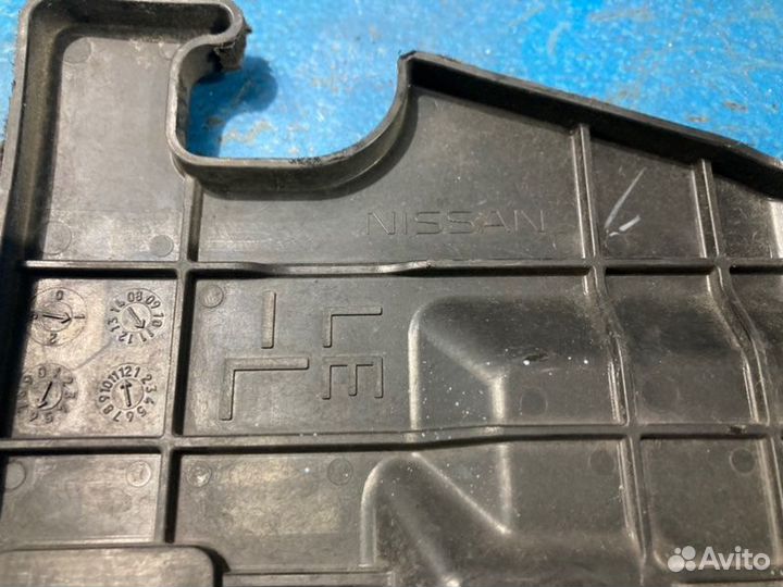 Дефлекторы радиатора Infiniti M Y51