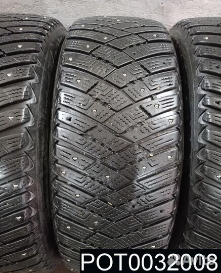 Goodyear Ultragrip Ice Arctic 215/60 R16 99T