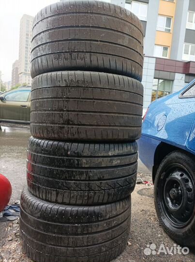 Michelin Pilot Sport 4 S 325/25 R21 и 305/30 R20