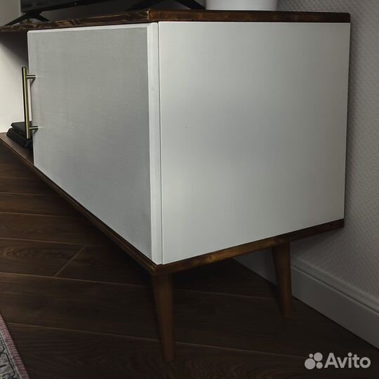 Тумба под телевизор на заказ