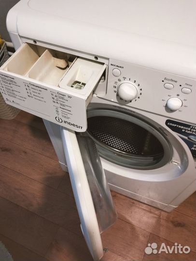 Стиральная машина indesit на запчасти