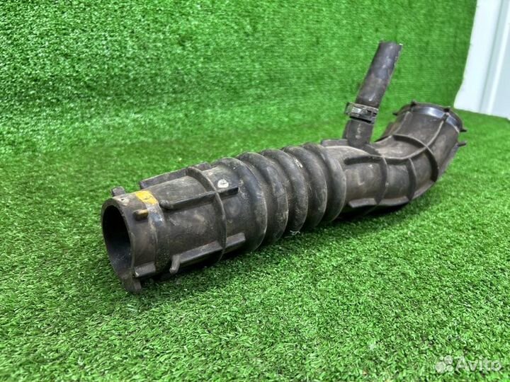 Гофра воздушного фильтра Ваз Vesta Cross универсал