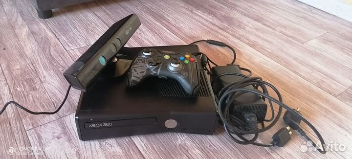 Продам Xbox 360 с камерой