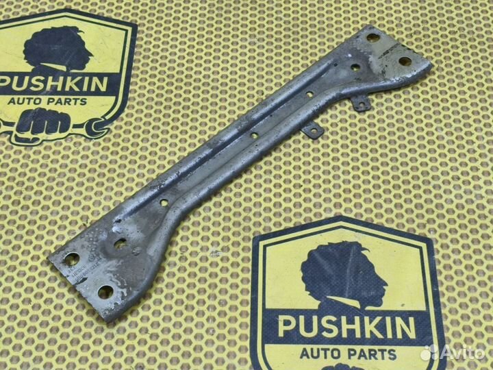 Кронштейн кузова Volkswagen Teramont CA1 cxda 2018