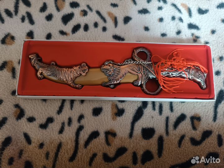 Нож подарочный