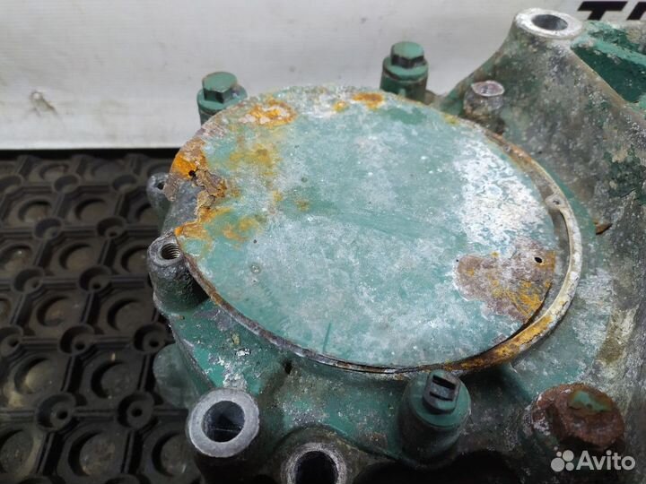 Кожух маховика Volvo FH