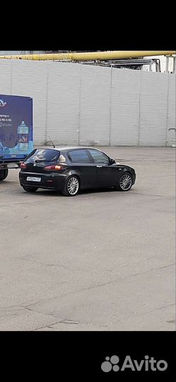 Alfa Romeo 147 2.0 МТ, 2006, 206 000 км