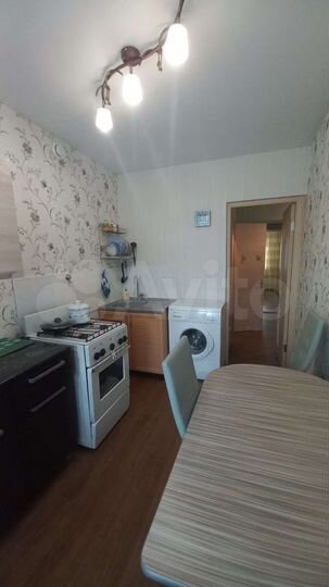 2-к. квартира, 48 м², 1/2 эт.