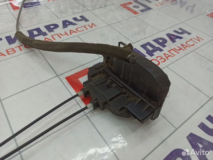 Замок двери задней левой Nissan Tiida (C11) 82501-ZW91A