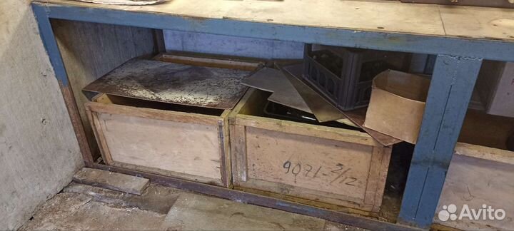 Полки стеллажи в гараж