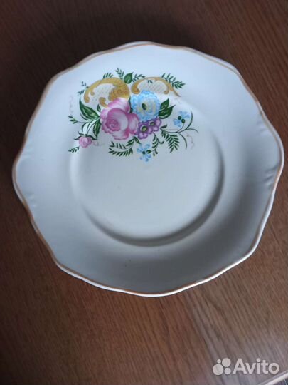 Набор столовой посуды новый