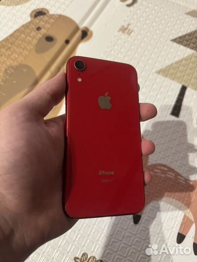 iPhone Xr, 64 ГБ