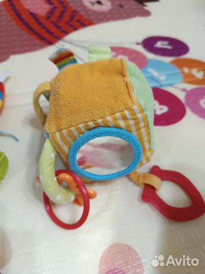 Развивающие игрушки для малышей