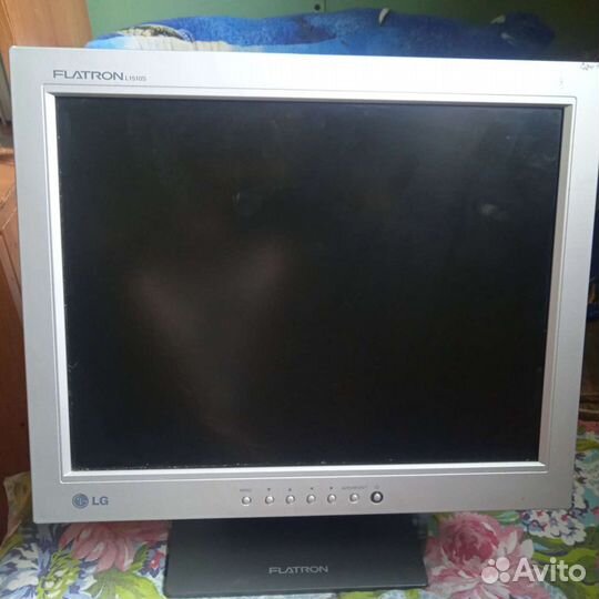 Монитор LG flatron l1510s