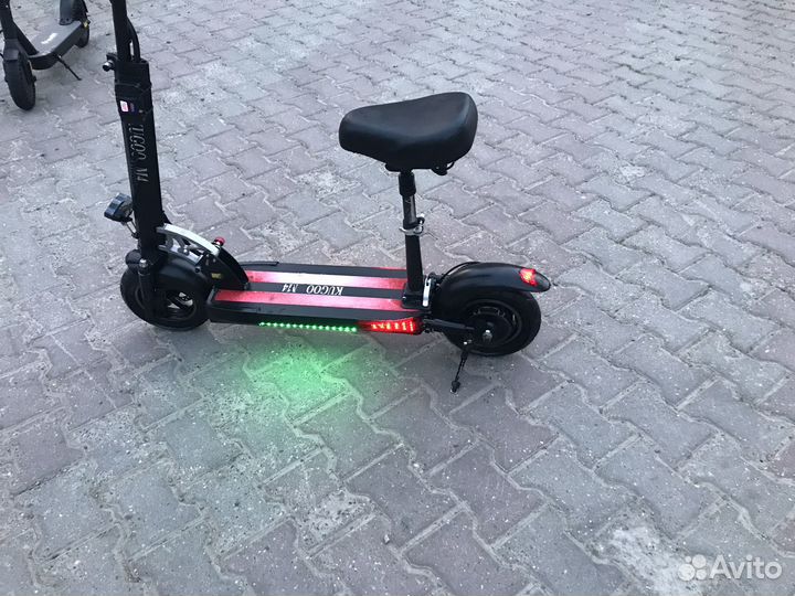 Электросамокат kugoo m4