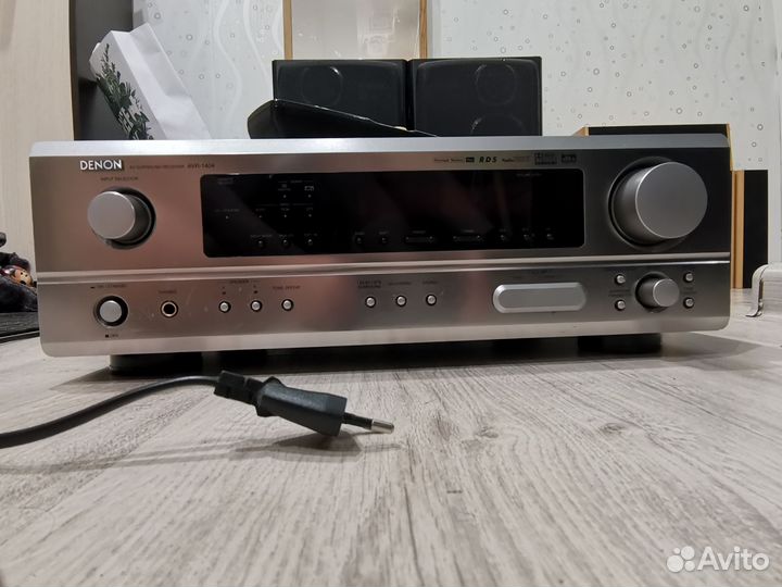 AV ресивер Denon AVR-1404