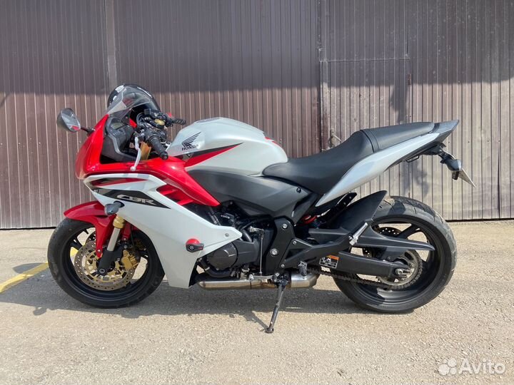 Honda CBR 600 F