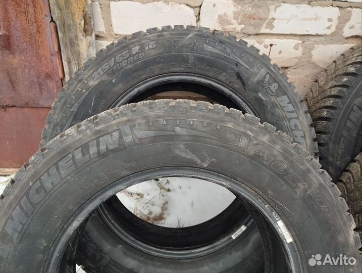 Michelin X-Ice North 215/65 R16