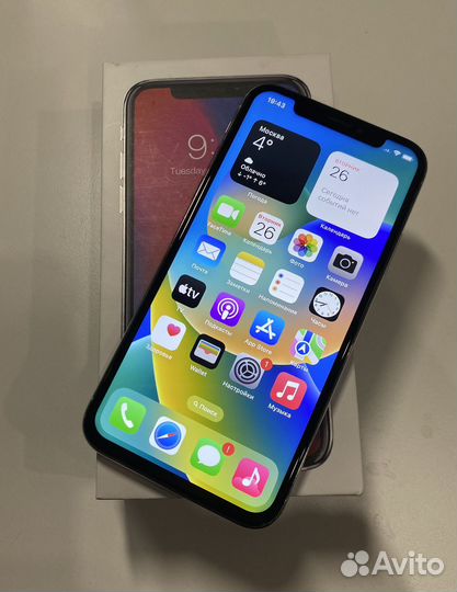 iPhone X, 64 ГБ