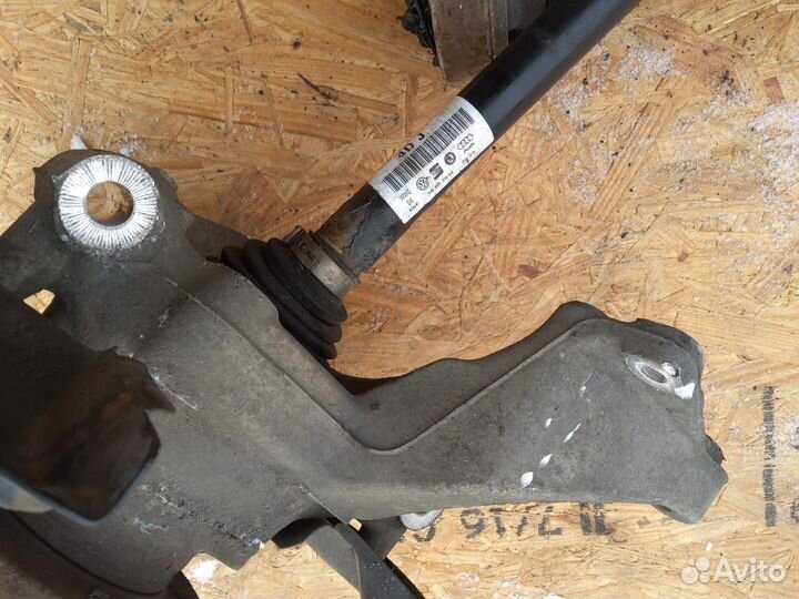 Цапфа задняя кулак ступица Volkswagen Tiguan 1