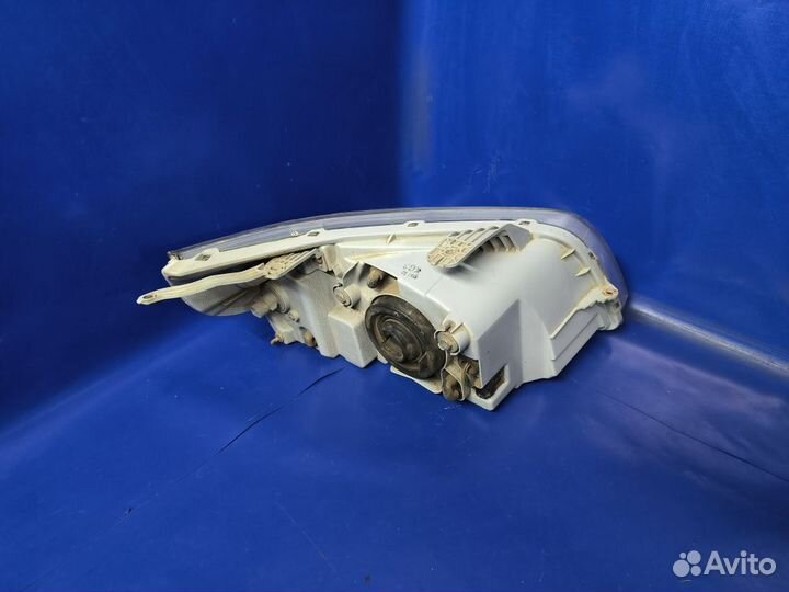Фара левая Chevrolet Aveo t255