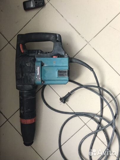 Отбойный молоток Makita 1202С