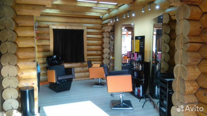 Парикмахерское кресло