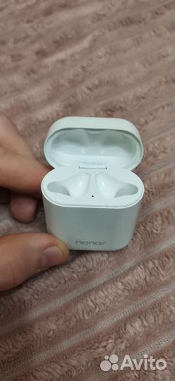 Наушники Flypods от Honor