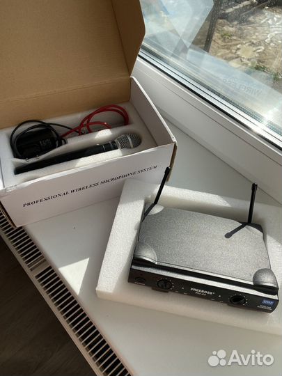 Микрофоны freeboss KU-22 Радиосистема